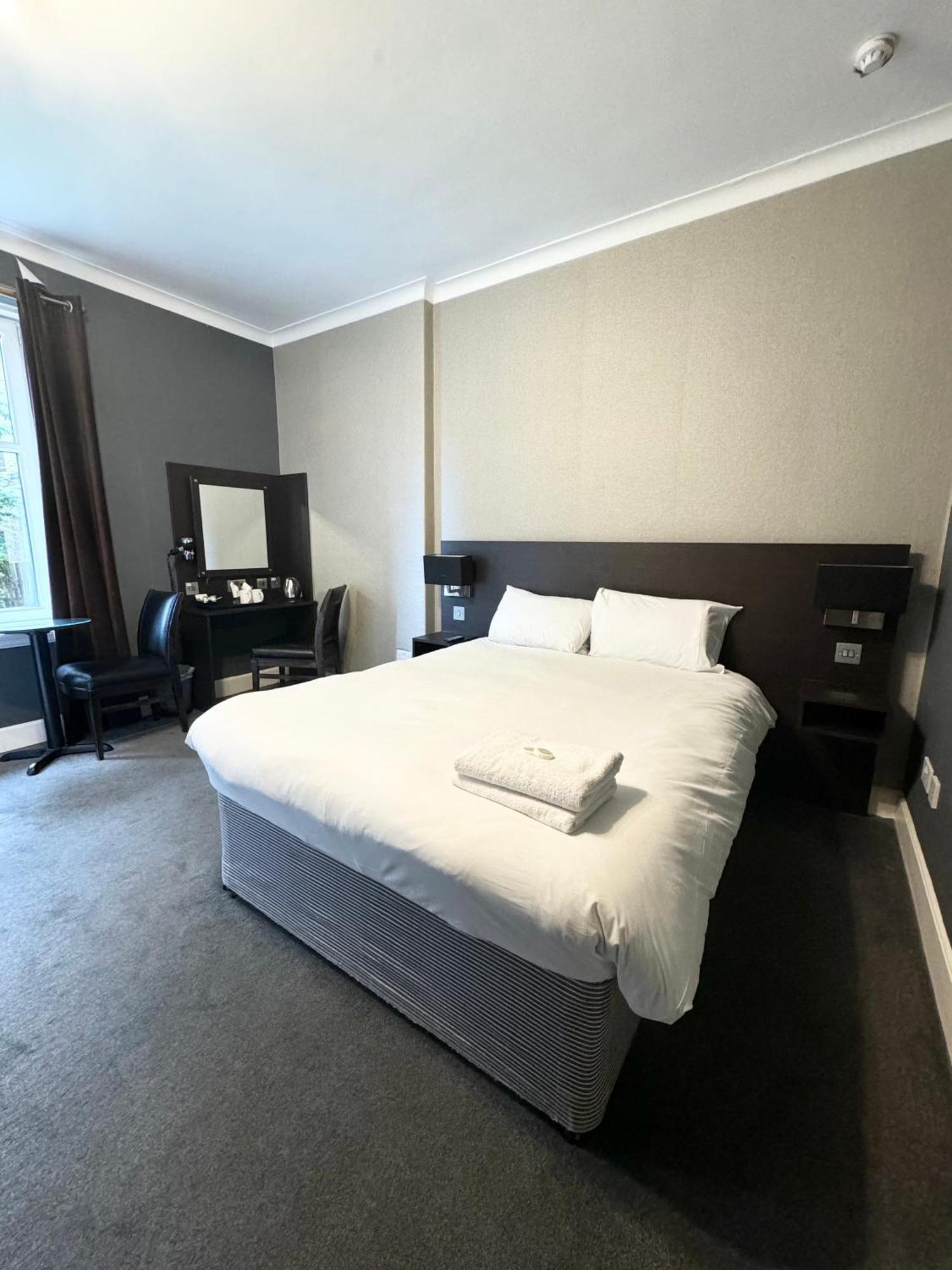 エディンバラ マレイフィールド パーク ゲスト ハウス Bed & Breakfast エクステリア 写真